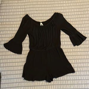 Black 3/4 sleeve romper